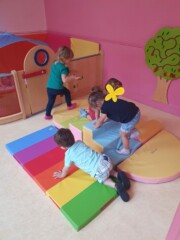 motricité libre micro crèche walincourt selvigny (1)